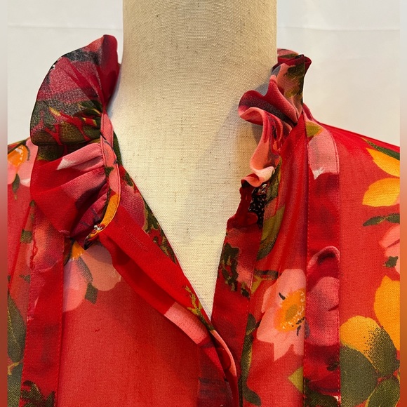 Sheer cherry red floral blouse with tie size 6 - Picture 4 of 6